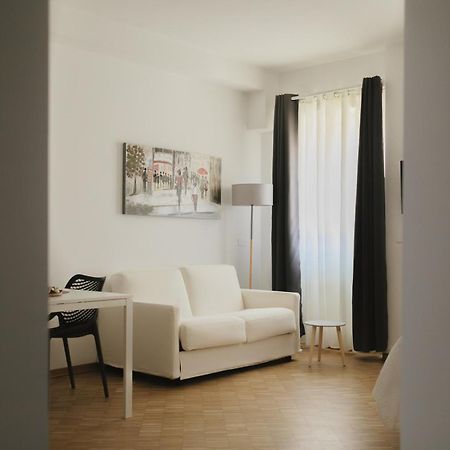 Residence Degli Aranci - Caseta 安科纳 外观 照片